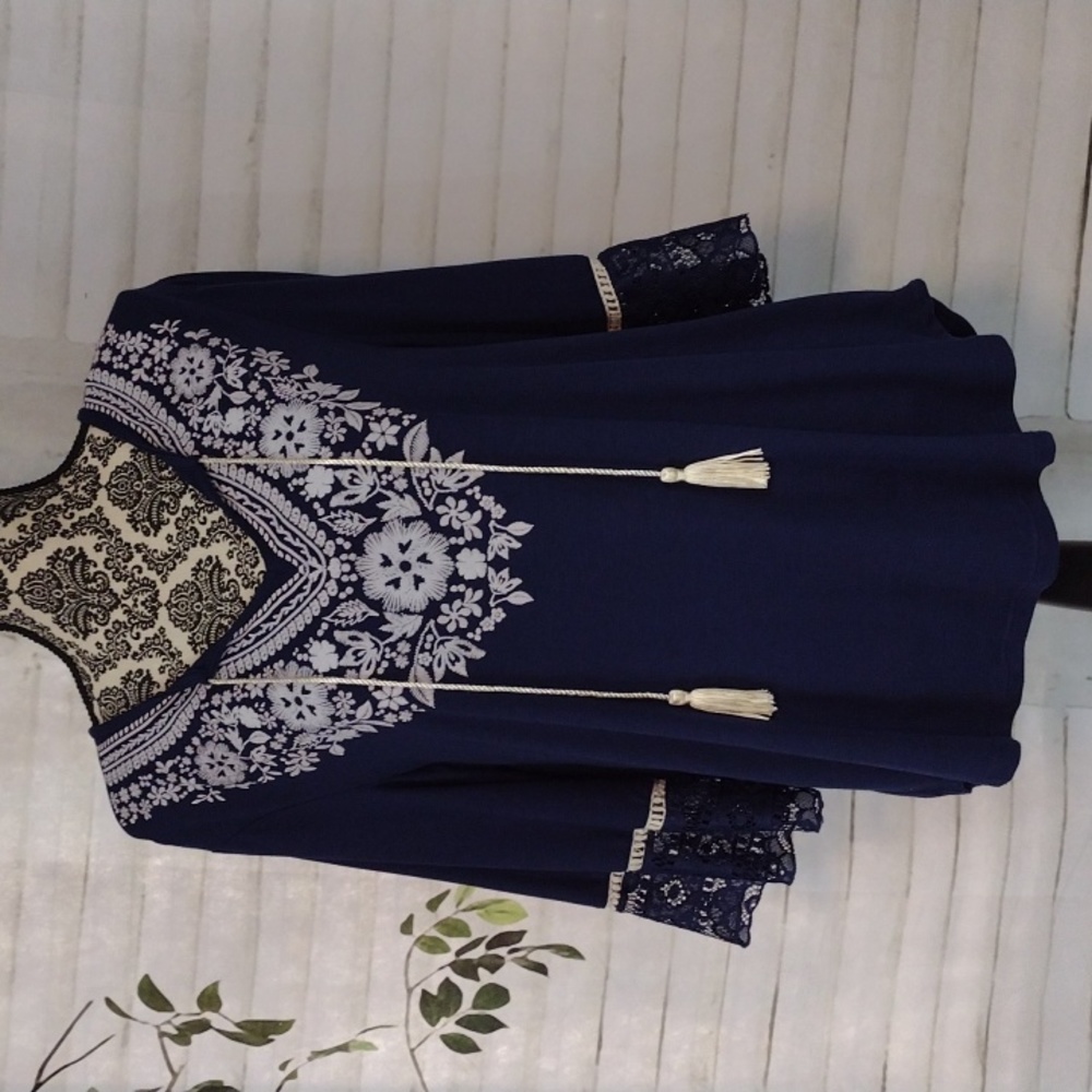 Energe Navy V Neck Peasant Top, Size S